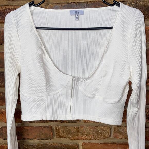 Tobi White Long Sleeve Lift My Spirits Hook & eye Crop Top Women's Size Large - Picture 3 of 9